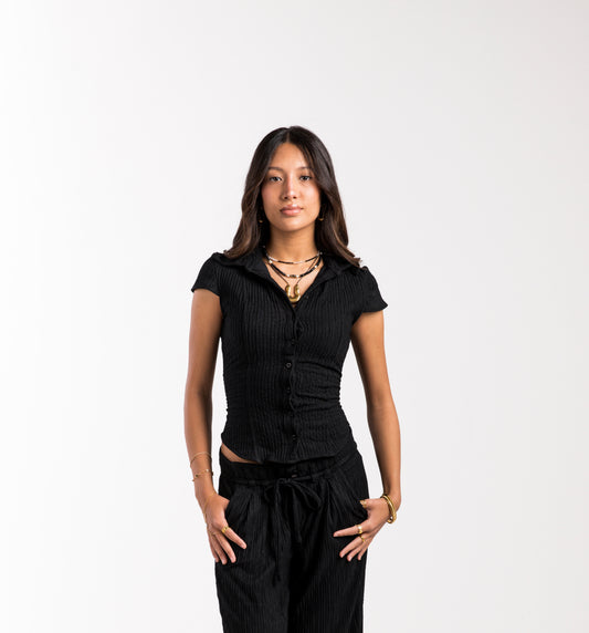Black Crinkled Bow Belle Fit Shirt
