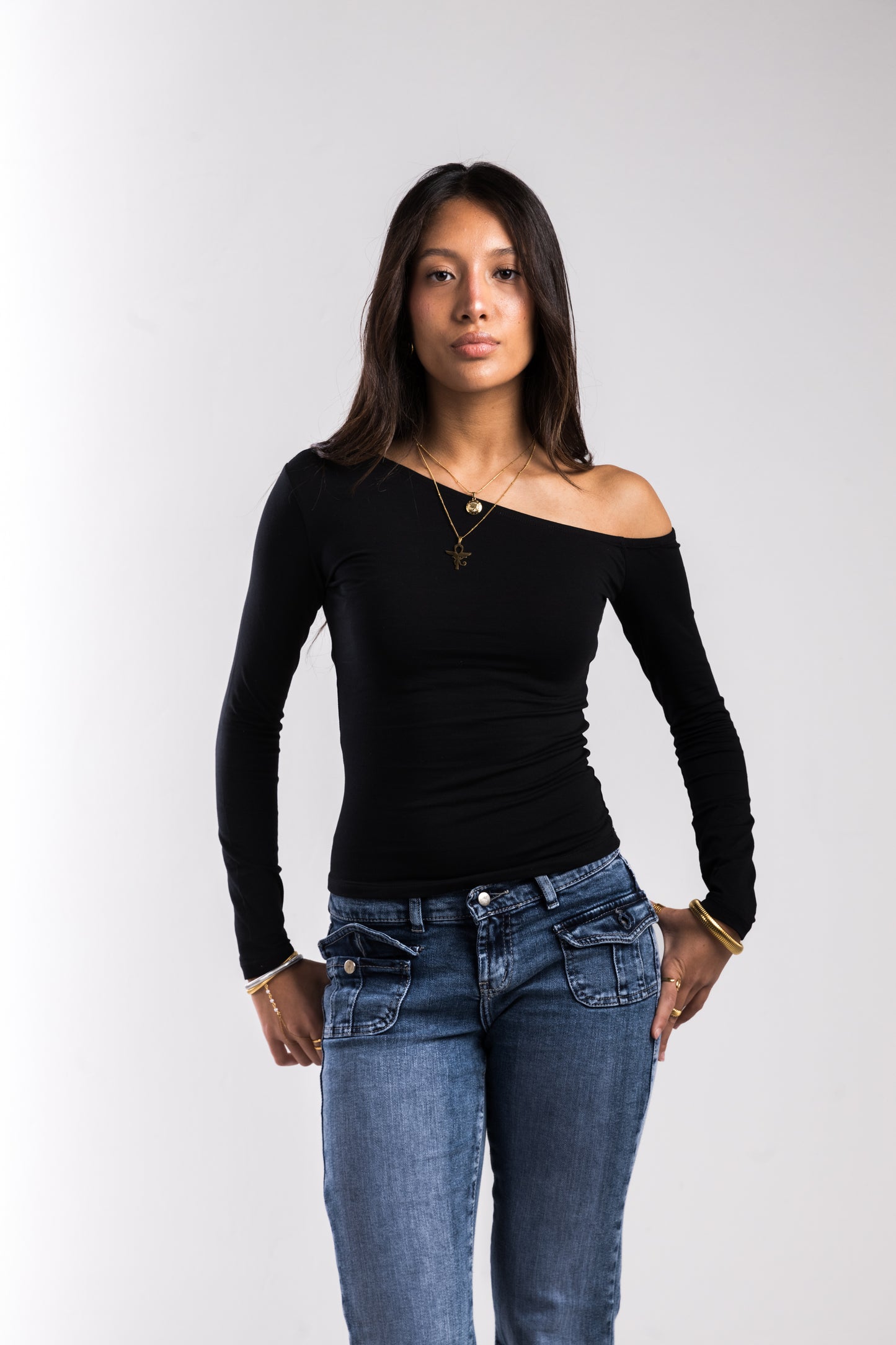 Black Sway Top