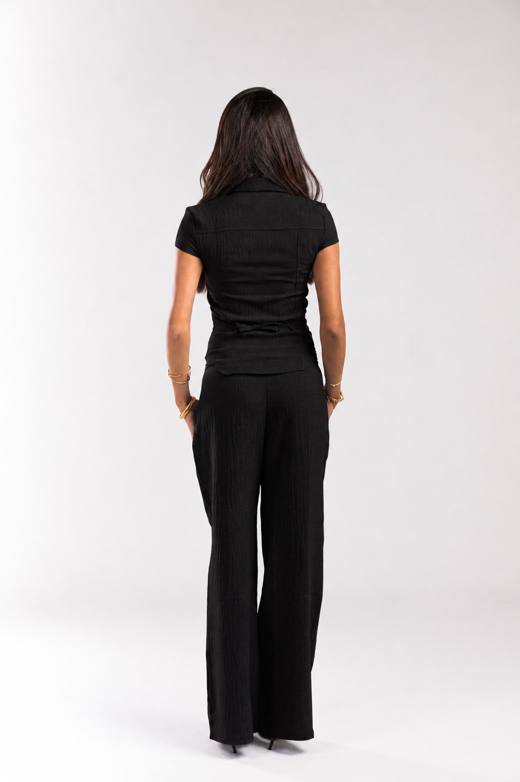 Black Linen Bow Belle Fit Shirt