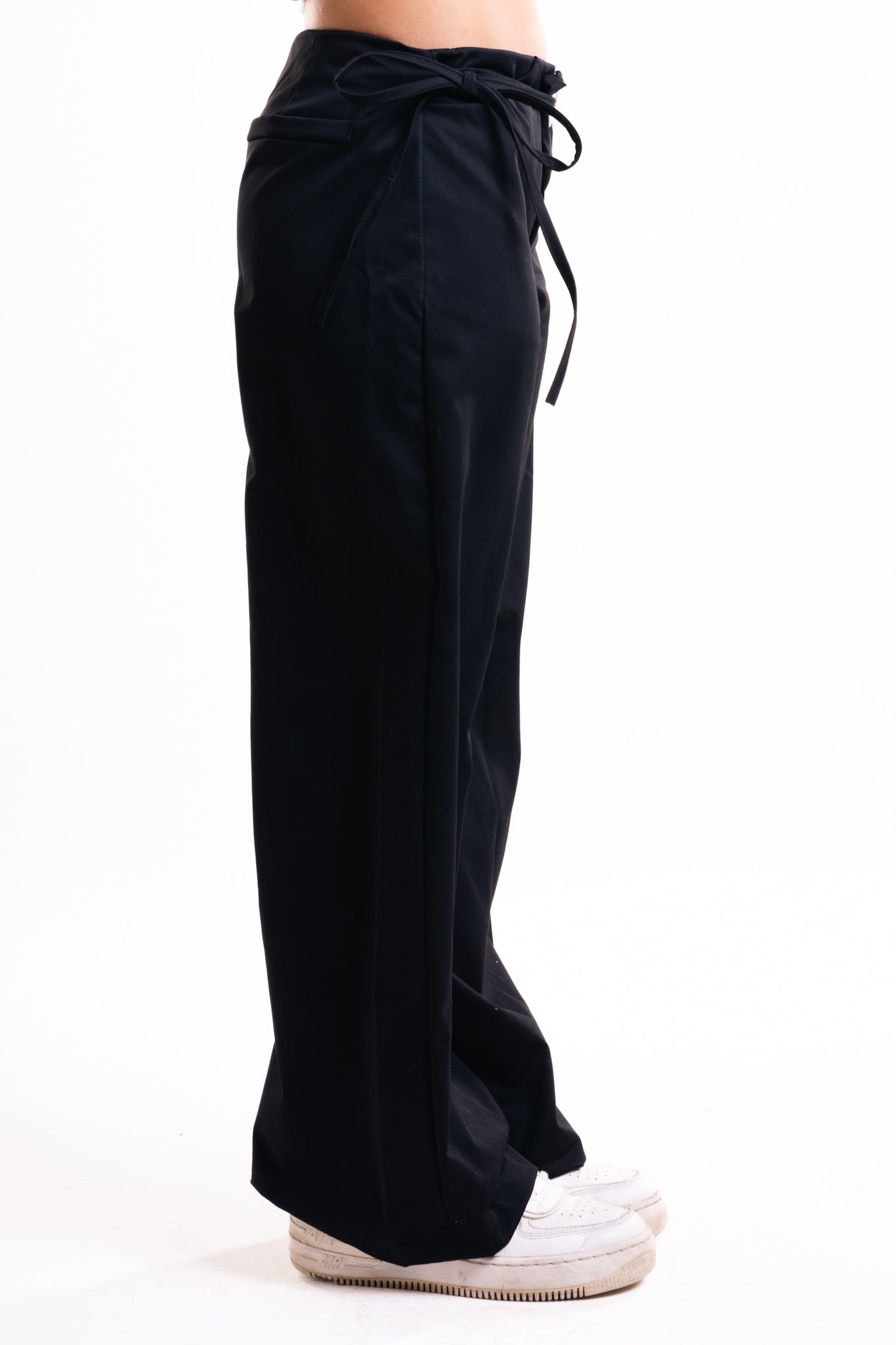 Black Side Bow Trousers