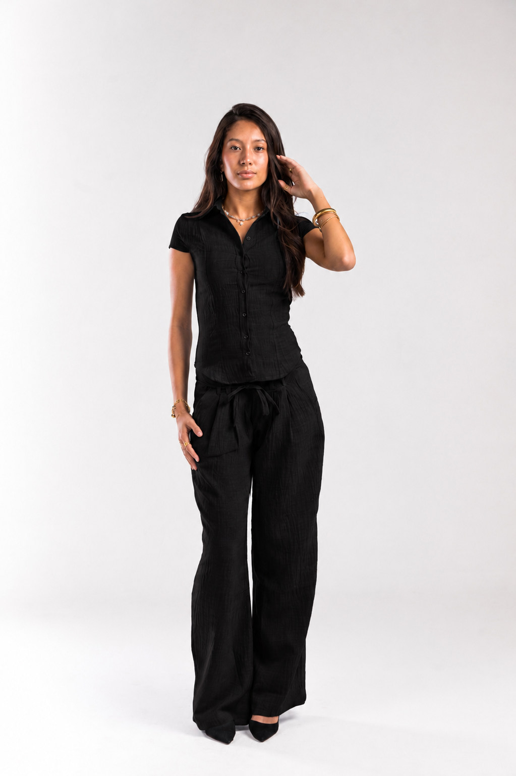 Black Linen Bow Belle Fit Shirt