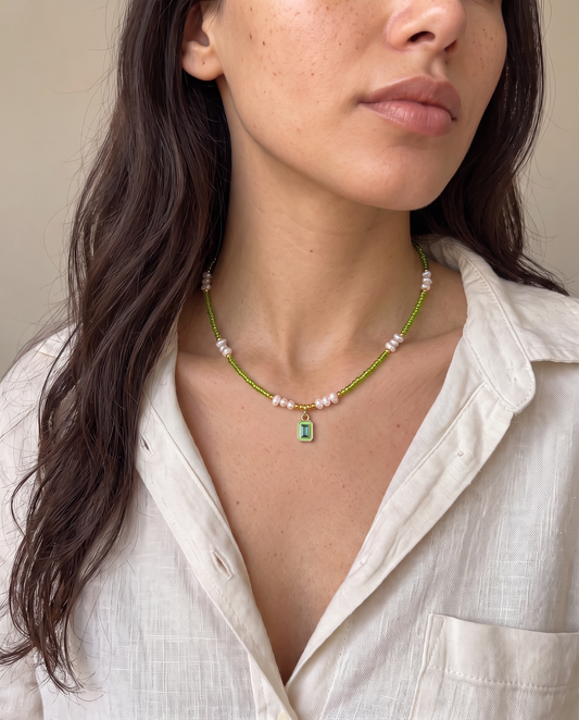 Green & Pearls Necklace